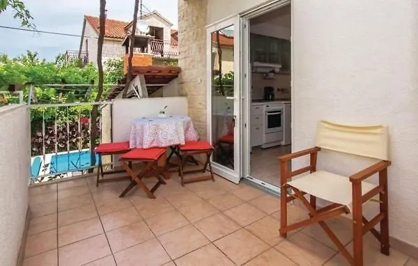 Βίλα Katina Supetar