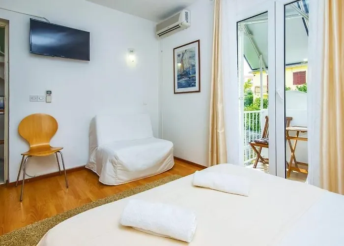 别墅 Katina 苏佩塔尔